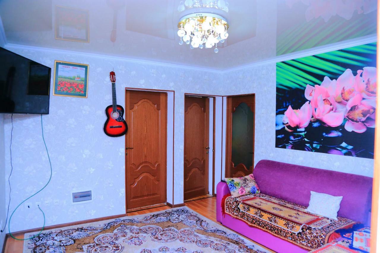 Guest House Jamal Naryn Bagian luar foto